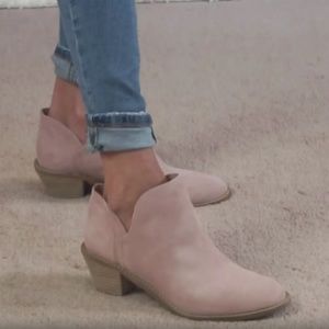 BLUSH PINK Kelsi Dagger Leather Boots - Women 7.5